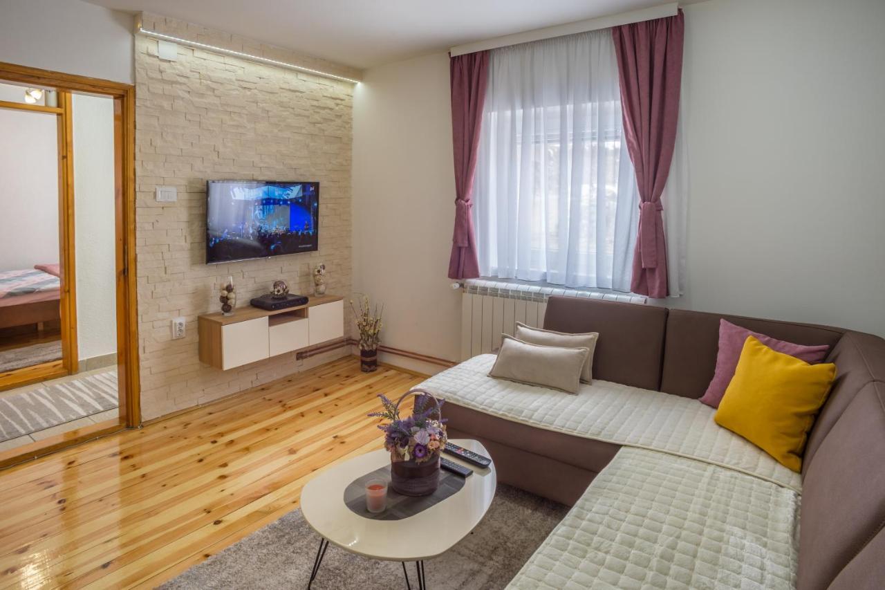 Vojinovic Apartman Appartement Žabljak Buitenkant foto